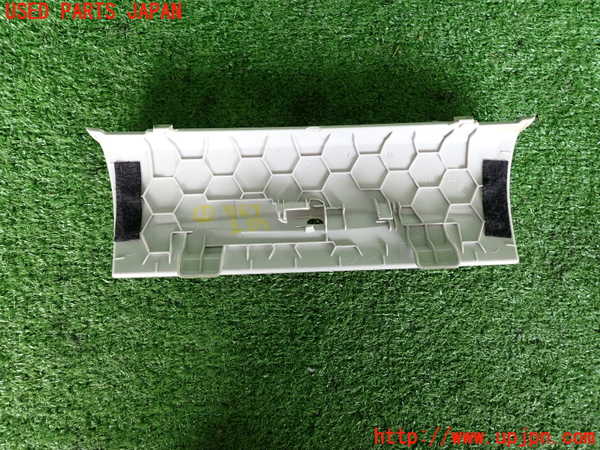 2UPJ-9231637691]BMW 320d(3D20)内装トリム類1 中古 (F30)_2