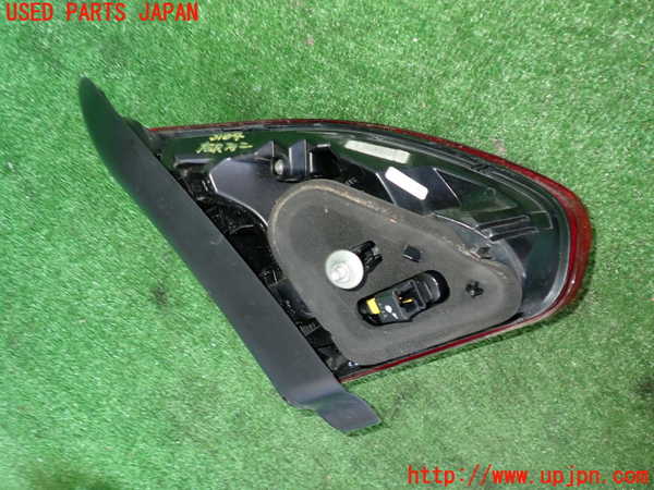 2UPJ-9231641550]プジョー・2008(A94HN01)右リアフィニッシャー 中古_3