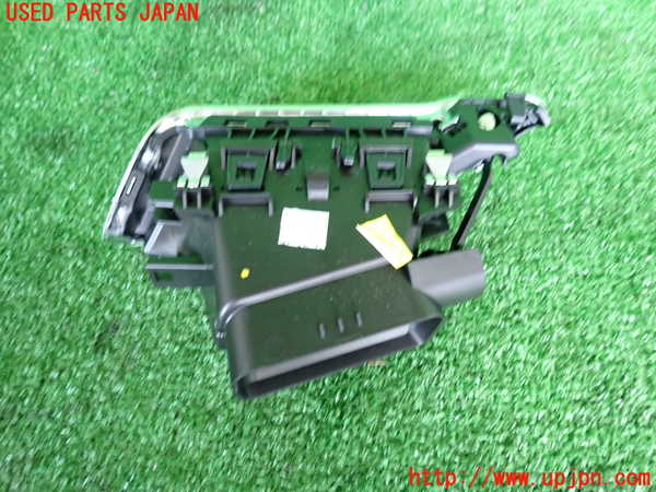 2UPJ-9231647528]プジョー・2008(A94HN01)エアコン吹き出し口3 (左) 中古_2