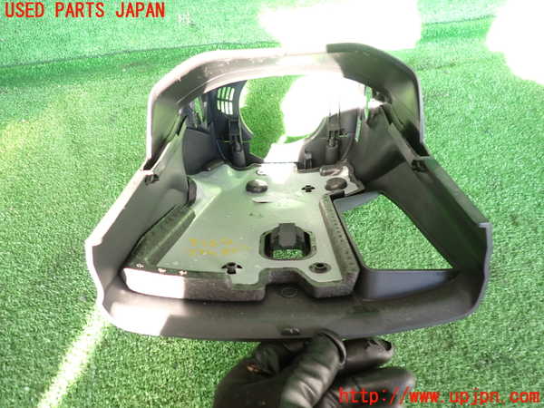2UPJ-9231647905]プジョー・2008(A94HN01)コラムカバー 中古_3