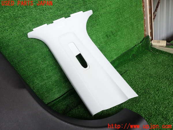 2UPJ-9231647670]プジョー・2008(A94HN01)左センターピラートリム 中古_2