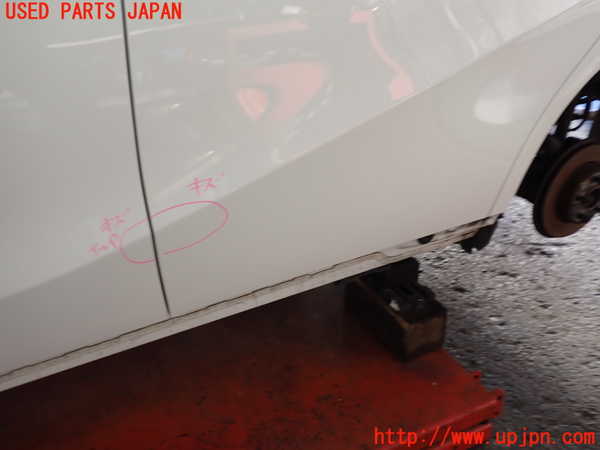 2UPJ-9231661320]ベンツ B180(246242)(246)左後ドア 中古(43R-00048 M187)_2