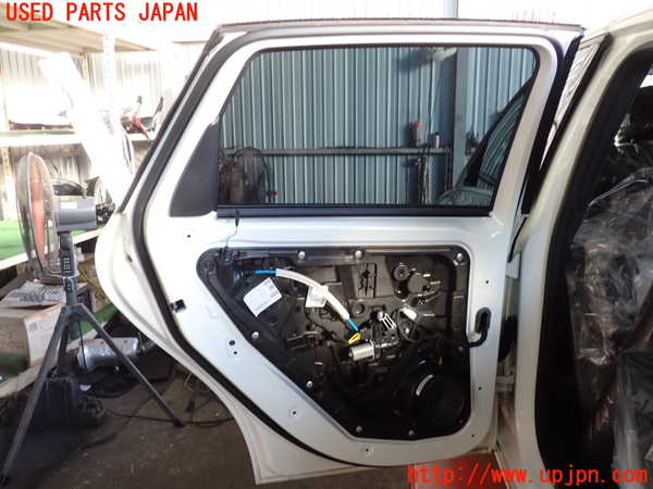 2UPJ-9231661320]ベンツ B180(246242)(246)左後ドア 中古(43R-00048 M187)_5