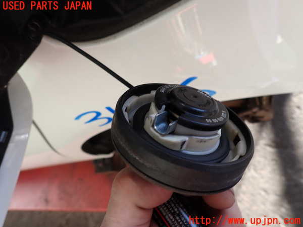 2UPJ-9231661690]ベンツ B180(246242)(246)フューエルリッド 中古_3