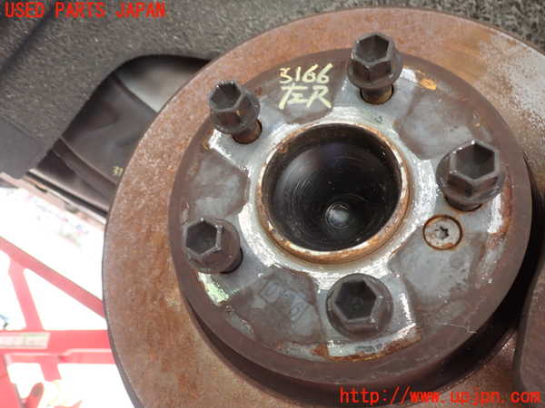 2UPJ-9231664305]ベンツ B180(246242)(246)左リアナックルハブ 中古_2