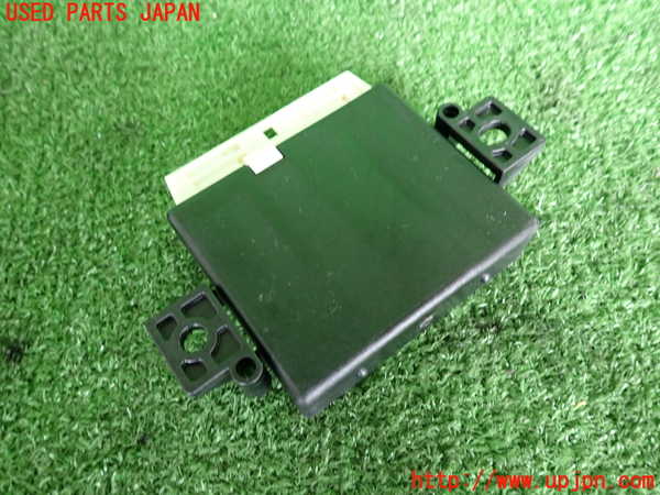 2UPJ-9231666146]ベンツ B180(246242)(246)コンピューター1 (Parking Assist Control) 中古_2