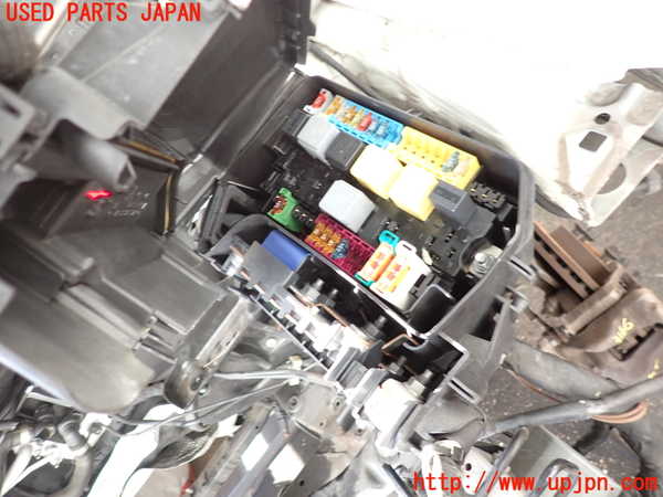 2UPJ-9231666742]ベンツ B180(246242)(246)ヒューズボックス2 中古_2