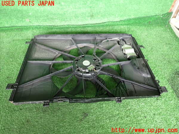 2UPJ-9231666836]ベンツ B180(246242)(246)電動ファン1 中古_2