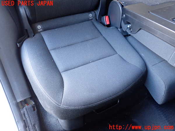 2UPJ-9231667405]ベンツ B180(246242)(246)右リアシート 中古_3