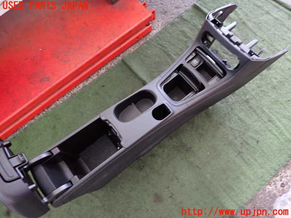 2UPJ-9231667540]ベンツ B180(246242)(246)センターコンソール 中古_3
