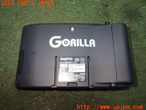 3UPJ=9231670549]BMW 320i(AV22 E46)前期 SANYO 三洋 NV-SB260DT ポータブルナビ 本体のみ ジャンク_2