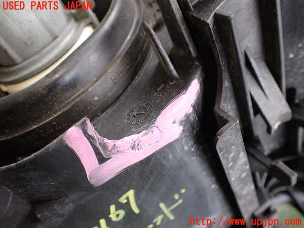 2UPJ-9231671132]BMW 320i(AV22)左ヘッドライト ハロゲン 中古  E46_4