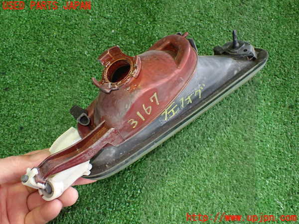 2UPJ-9231671182]BMW 320i(AV22)左フォグ ジャンク品 中古  E46_3