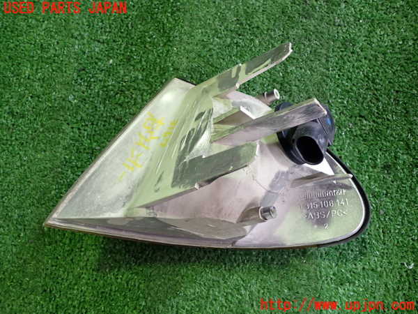 2UPJ-9231671160]BMW 320i(AV22)右ウィンカーレンズ 中古  E46_2