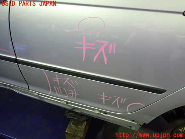 2UPJ-9231671320]BMW 320i(AV22)左後ドア ジャンク品 中古  E46_2