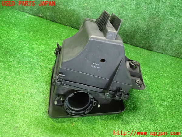2UPJ-9231672560]BMW 320i(AV22)エアクリーナーボックス 中古  E46_3