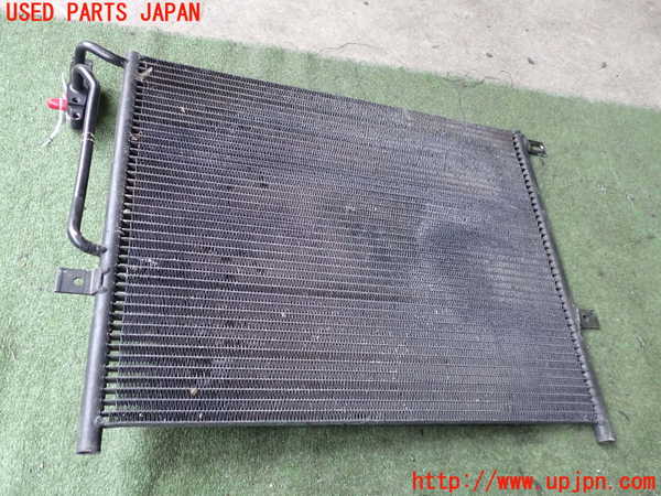 2UPJ-9231676031]BMW 320i(AV22)エアコンコンデンサー1 中古  E46_2