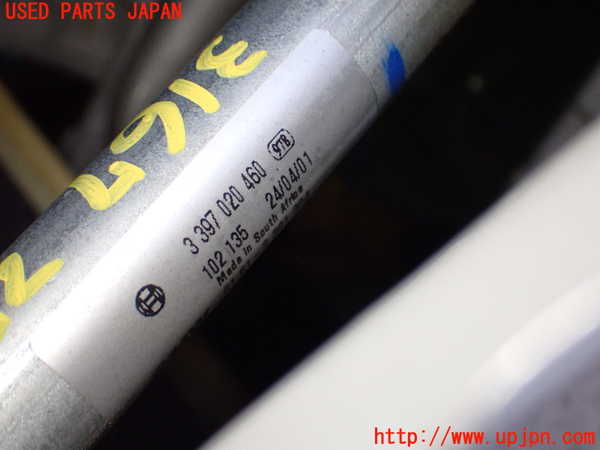 2UPJ-9231676770]BMW 320i(AV22)フロントワイパーモーター 中古  E46_3