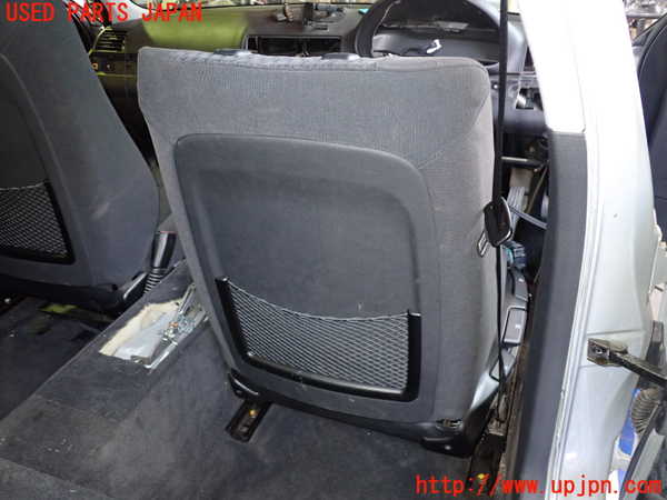 2UPJ-9231677035]BMW 320i(AV22)運転席シート 中古  E46_5