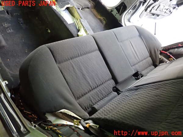 2UPJ-9231677385]BMW 320i(AV22)リアシート 中古  E46_2