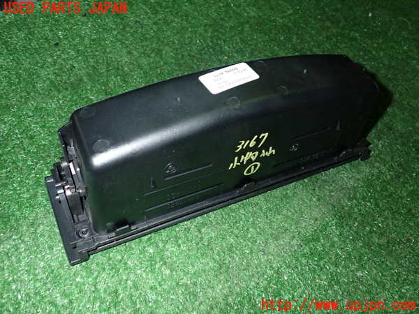2UPJ-9231677841]BMW 320i(AV22)小物入れ1 中古  E46_3