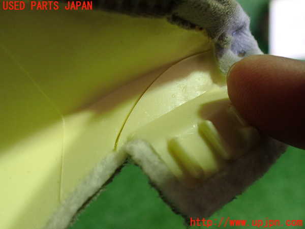 2UPJ-9231677655]BMW 320i(AV22)右フロントピラートリム ジャンク品 中古  E46_4
