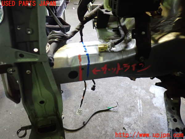 2UPJ-9231681042]イプサム(ACM21W)コアサポート（カット） 中古_2