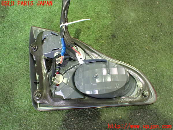 2UPJ-9231681550]イプサム(ACM21W)右リアフィニッシャー 中古_3