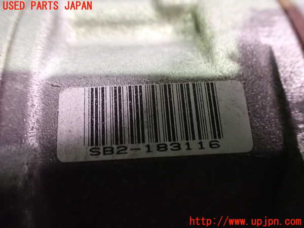 2UPJ-9231686025]イプサム(ACM21W)エアコンコンプレッサー 中古_3