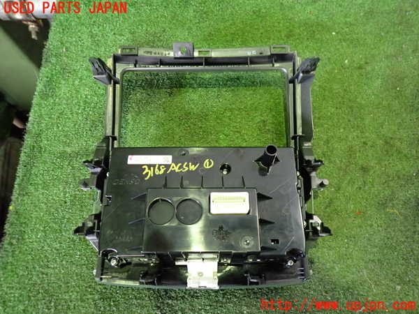 2UPJ-9231686066]イプサム(ACM21W)エアコンスイッチ1 中古_2