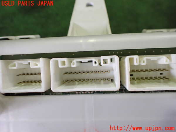 2UPJ-9231686170]イプサム(ACM21W)スピードメーター 中古_3