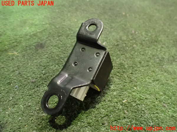 2UPJ-9231686356]イプサム(ACM21W)エアバッグセンサー1 中古_2