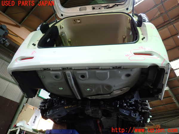 1UPJ-9231691610]ヴェルファイアハイブリッド(AYH30W)リアバンパー 中古_4