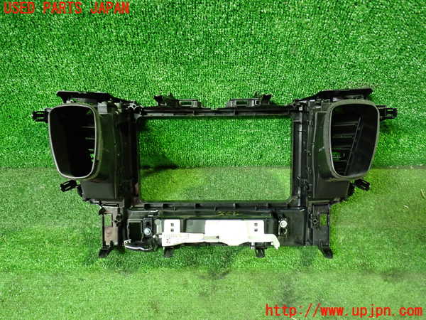 1UPJ-9231697528]ヴェルファイアハイブリッド(AYH30W)エアコン吹き出し口3 (真中) 中古_5