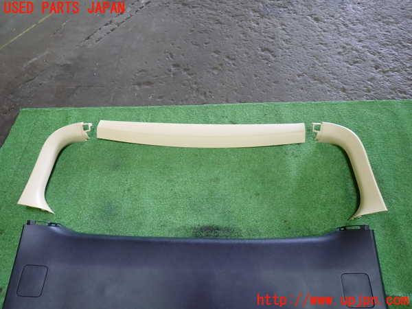 1UPJ-9231691578]ヴェルファイアハイブリッド(AYH30W)バックドア内張り 中古_2