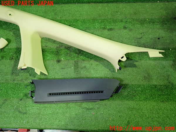 1UPJ-9231697660]ヴェルファイアハイブリッド(AYH30W)左フロントピラートリム 中古_3