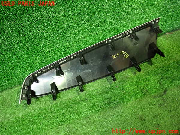 1UPJ-9231697693]ヴェルファイアハイブリッド(AYH30W)内装トリム類3 中古_2