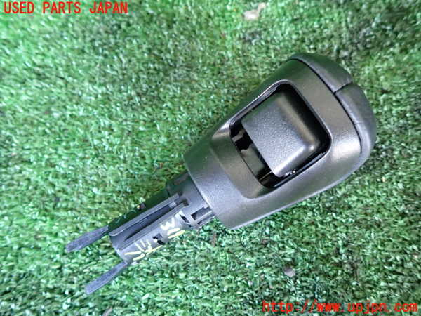 1UPJ-9231707570]ライズ(RAIZE) ハイブリッド(A202A)シフトノブ 中古_2
