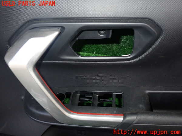 1UPJ-9231701234]ライズ(RAIZE) ハイブリッド(A202A)右前ドア内張り 中古_2