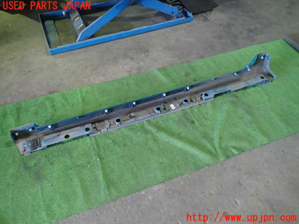 1UPJ-9231711390]プリウスPHV(ZVW52)右サイドステップ 中古_4
