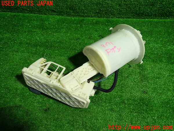 1UPJ-9231712510]プリウスPHV(ZVW52)燃料ポンプ 中古_4