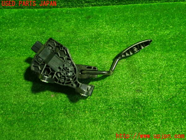 1UPJ-9231716381]プリウスPHV(ZVW52)センサー1 (アクセルペダル) 中古_3