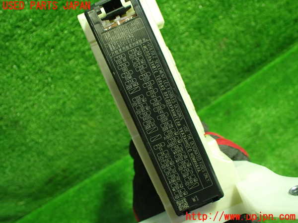 1UPJ-9231716742]プリウスPHV(ZVW52)ヒューズボックス2 中古_3