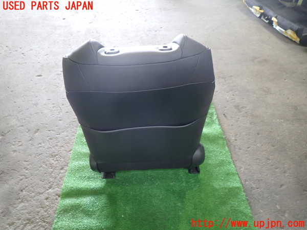 1UPJ-9231717035]プリウスPHV(ZVW52)運転席シート 中古_4