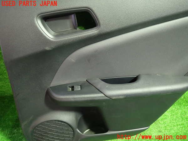 1UPJ-9231711294]プリウスPHV(ZVW52)右後ドア内張り 中古_2