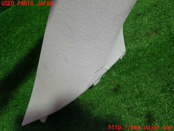1UPJ-9231717655]プリウスPHV(ZVW52)右フロントピラートリム 中古_3