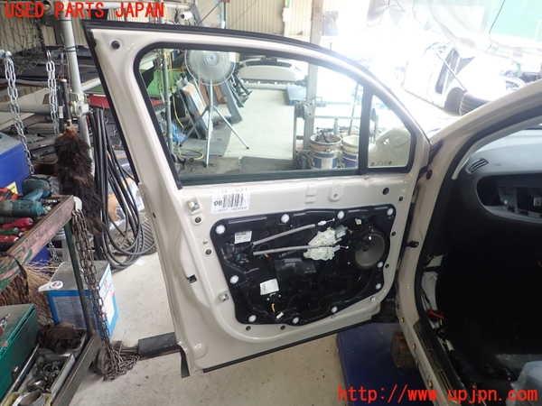 1UPJ-9231721260]フィアット・500X(33414)左前ドア 中古 AGC M19 43R-007951_4