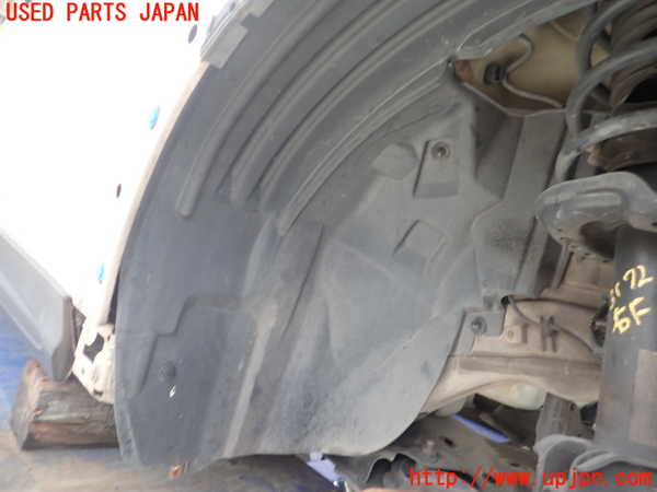 1UPJ-9231721090]フィアット・500X(33414)右前フェンダーライナー 中古_3