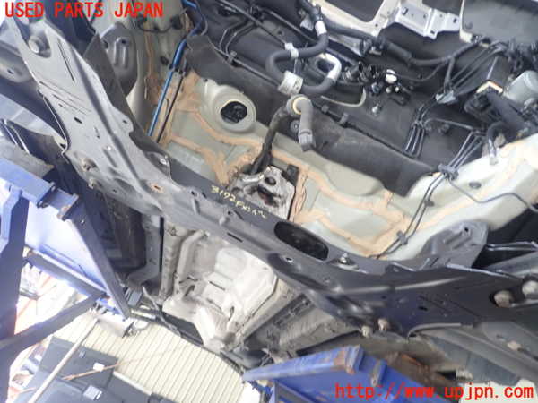 1UPJ-9231725285]フィアット・500X(33414)フロントメンバー 中古_2