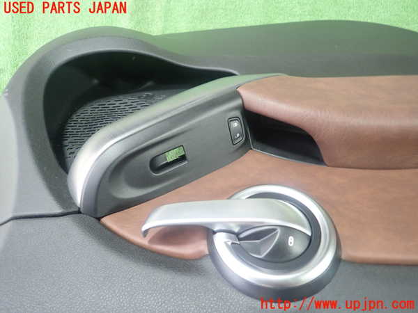 1UPJ-9231721264]フィアット・500X(33414)左前ドア内張り 中古_2